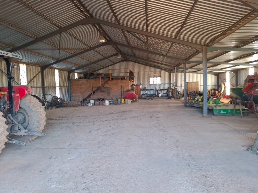 6 Bedroom Property for Sale in Riversdale Rural Western Cape